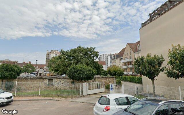 Façade : 7 rue Marguerite Thibert, Dijon